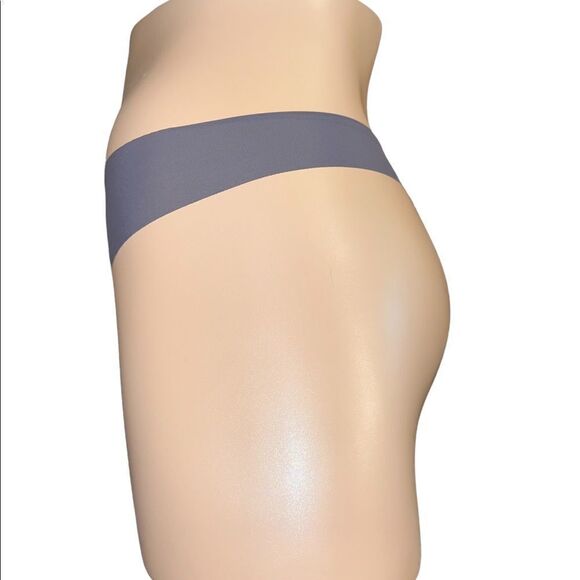Calvin Klein Bleached Denim Purple Womens Invisibles Thong Underwear D3428 S NWT - Picture 3 of 7